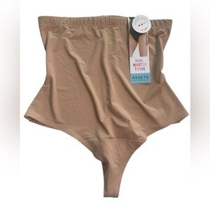 Assets Spanx High-Waisted Thong in Nude, Sz.1X
